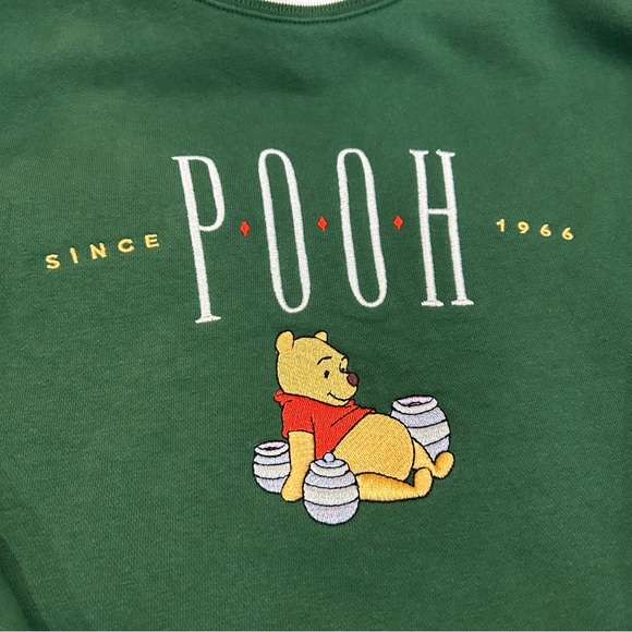 Winnie the pooh green crewneck (great condition!) - Picture 4 of 8